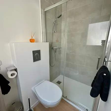 Apartment En Rez De Chaussee Avec Exterieur