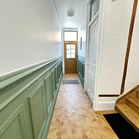 Apartment En Rez De Chaussee Avec Exterieur