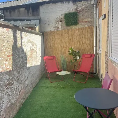 En Rez De Chaussee Avec Exterieur Apartment Abbeville