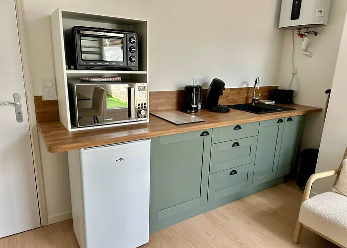 En Rez De Chaussée Avec Extérieur *